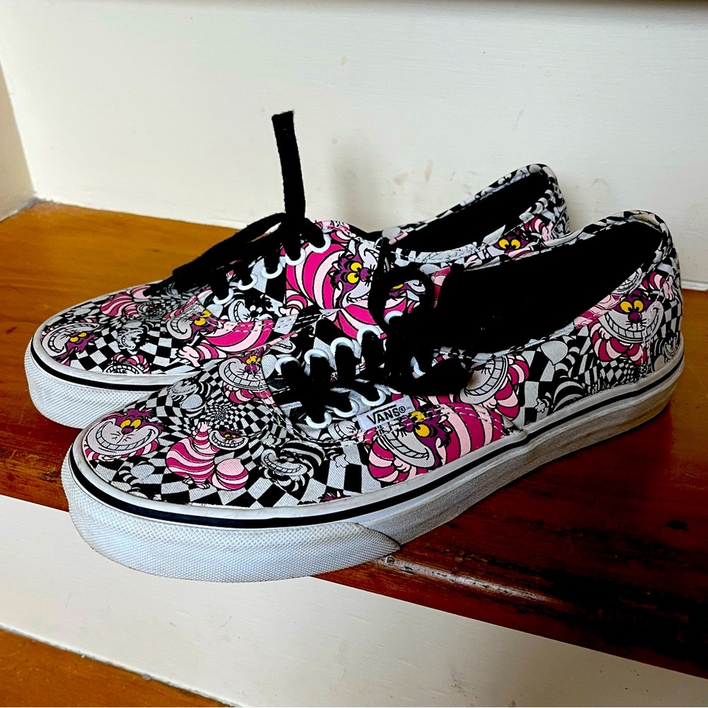 Cheshire Cat Lace-up Vans
